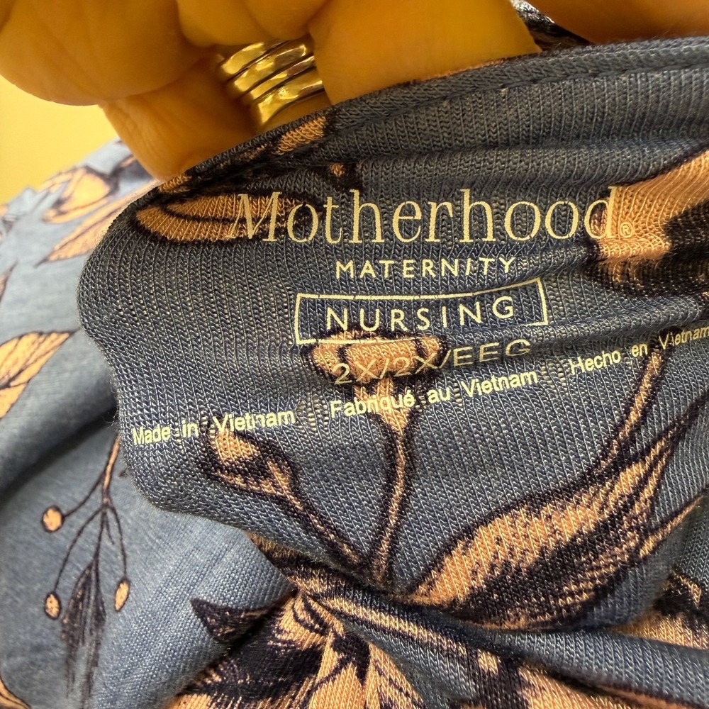 Motherhood Maternity Nursing Top Womens 2X Blue Pink Floral Stretch Double Layer - Picture 8 of 16